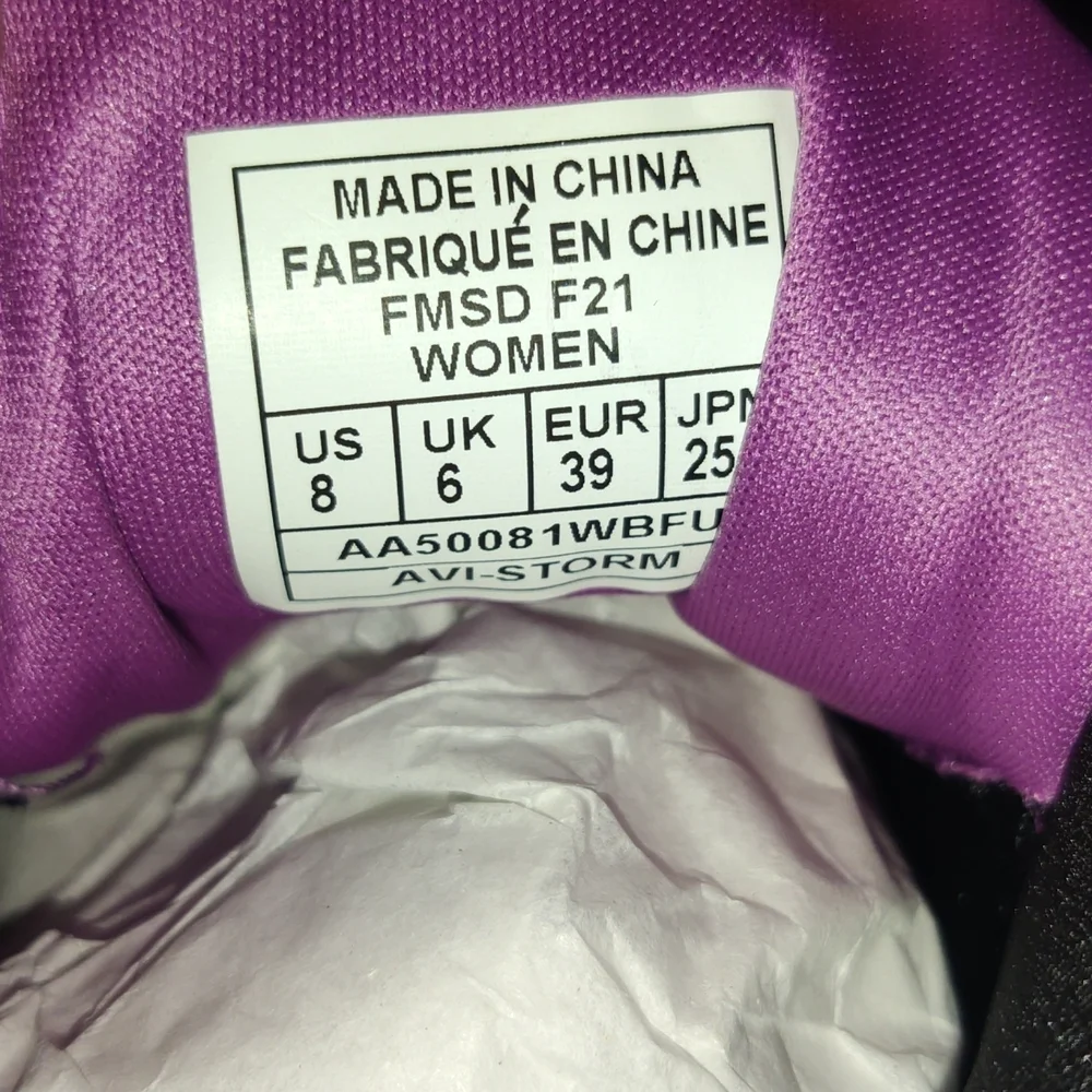 Avia Avi Storm Running ShoesColor: Jet Black/Blue Tint/Cattleya Orchid size 8 - Picture 6 of 6